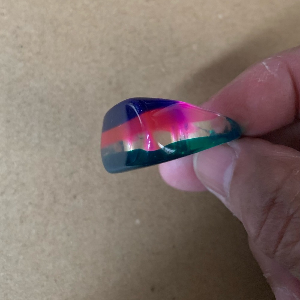 Vintage lucite mod ring! - Picture 2 of 4